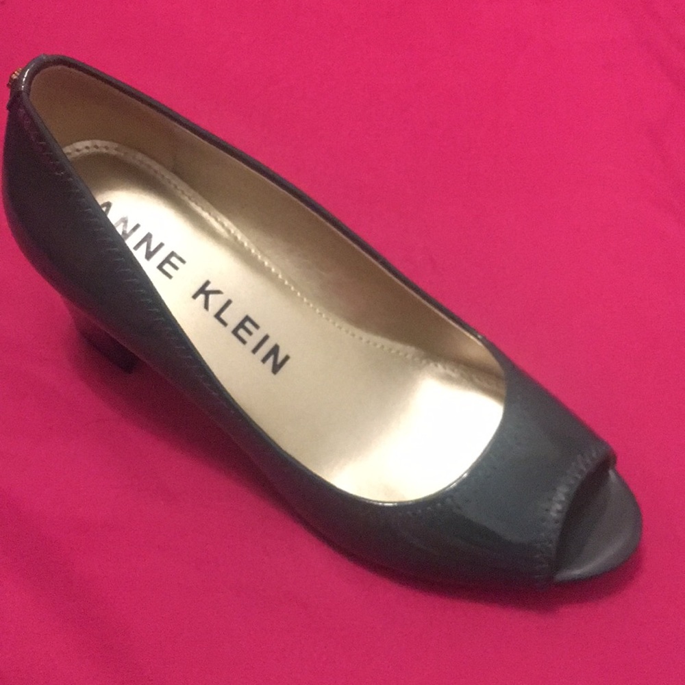 Open toe heels